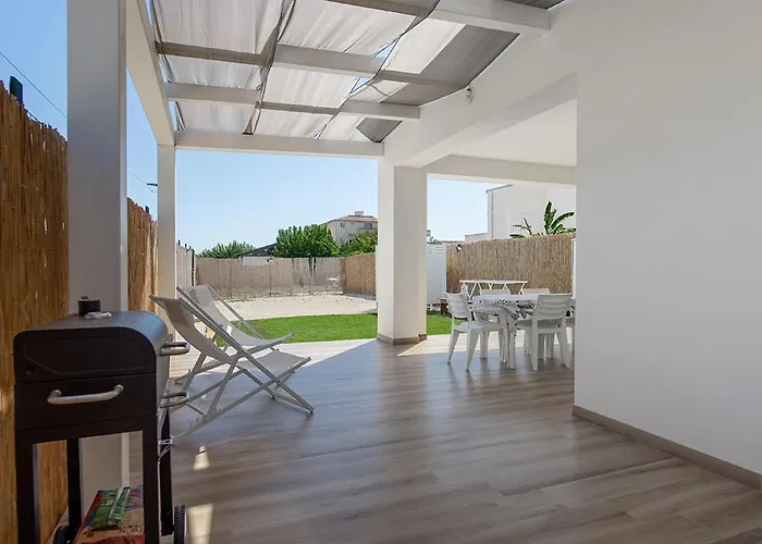Mediterraneo Casa Vacanze -Sicilia 100 mt dal mare