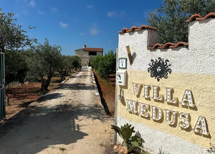 Villa Medusa Exclusive - Rooms By Dj Guidora