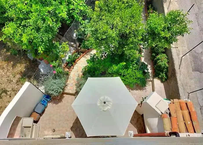 Holiday Home 'The Garden By Interhome
