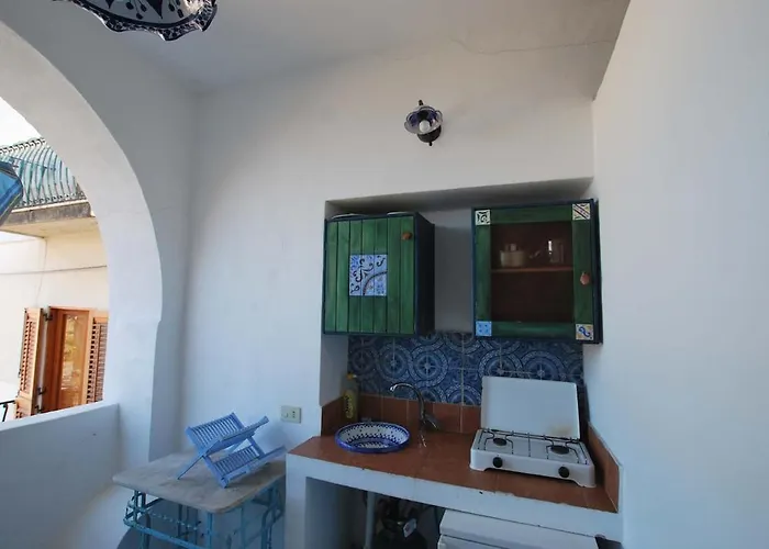 Cannella studio flat Canneto Lipari