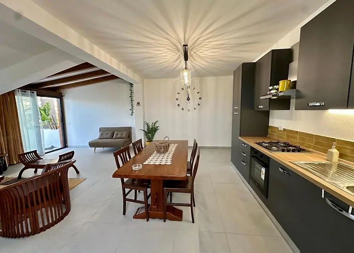 Casa Manzella Apartments