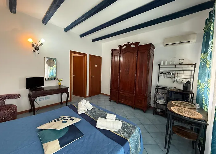 Hellas Makari B&B