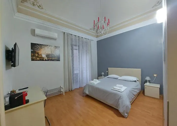 A 2 Passi da Stesicoro Suite Catania