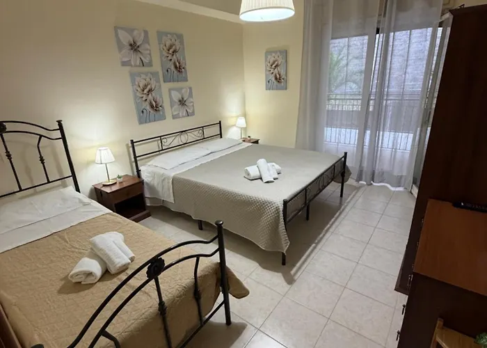 Casa vacanze, a due passi da Taormina (ME)