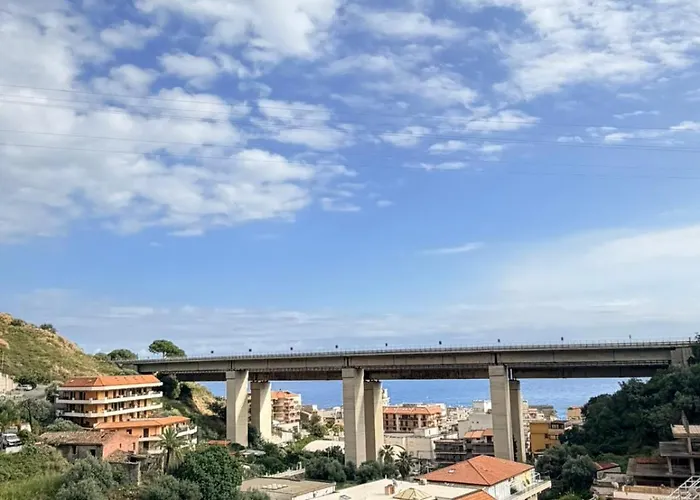Casa vacanze, a due passi da Taormina (ME)