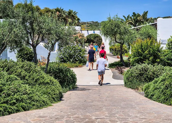 Mari Del Sud Resort Vulcano 