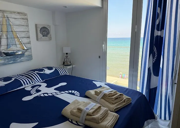 Sulla Battigia B&B