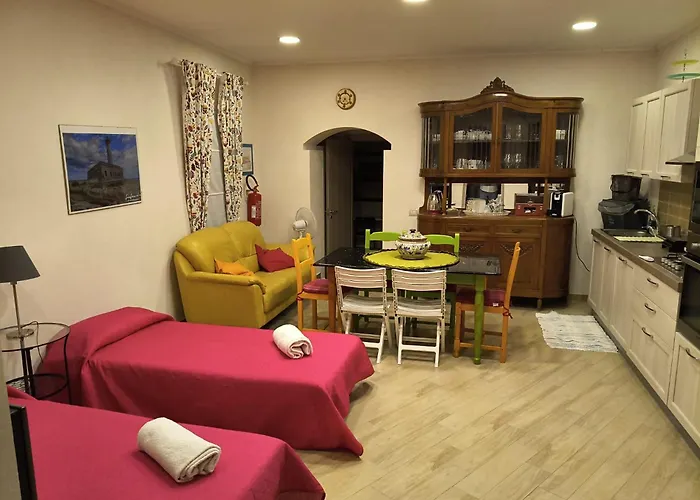 Augusta Isola Appartamento in Pieno Centro