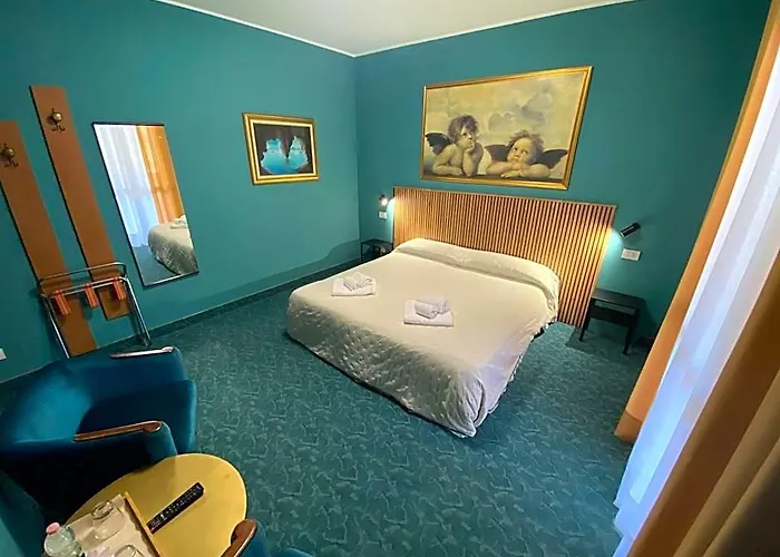 Hotel Rey'S