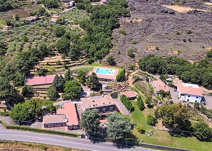 Santoro Country House Boutique Etna Retreat
