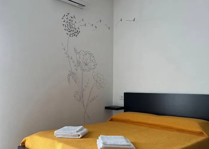 Apartment, Sulina'S House