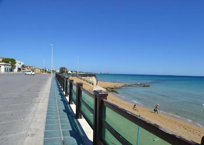Hotel Residence Noto Marina Relais