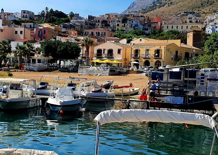 Hotel Cala Marina