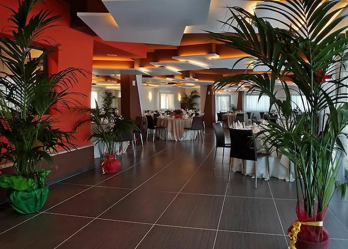 Tus'Hotel