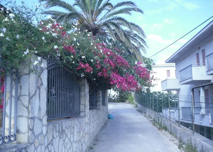 Vicino al mare e lontano dai rumori