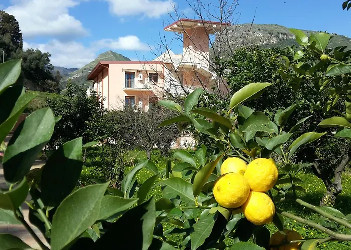 Residence Villa Mare Taormina Letojanni