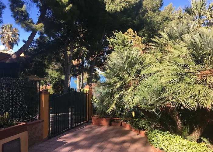 Appartamenti Cala Azzurra