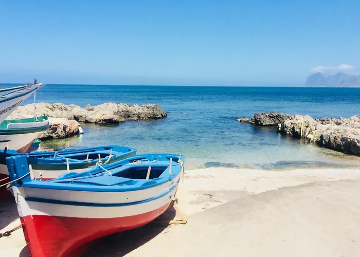 Villamiramar Beach Apartment- Palermo Airport Pmo