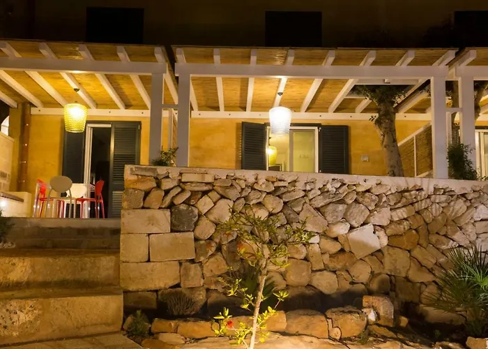 Le Suites Del Carrubo